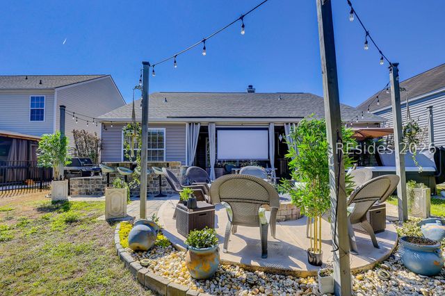 147 Oakesdale Dr, Bluffton, SC 29909