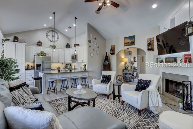 147 Oakesdale Dr, Bluffton, SC 29909