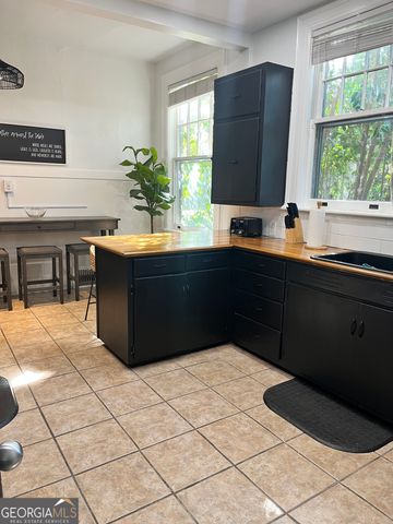 2835 Vineville Avenue, Macon, GA 31204