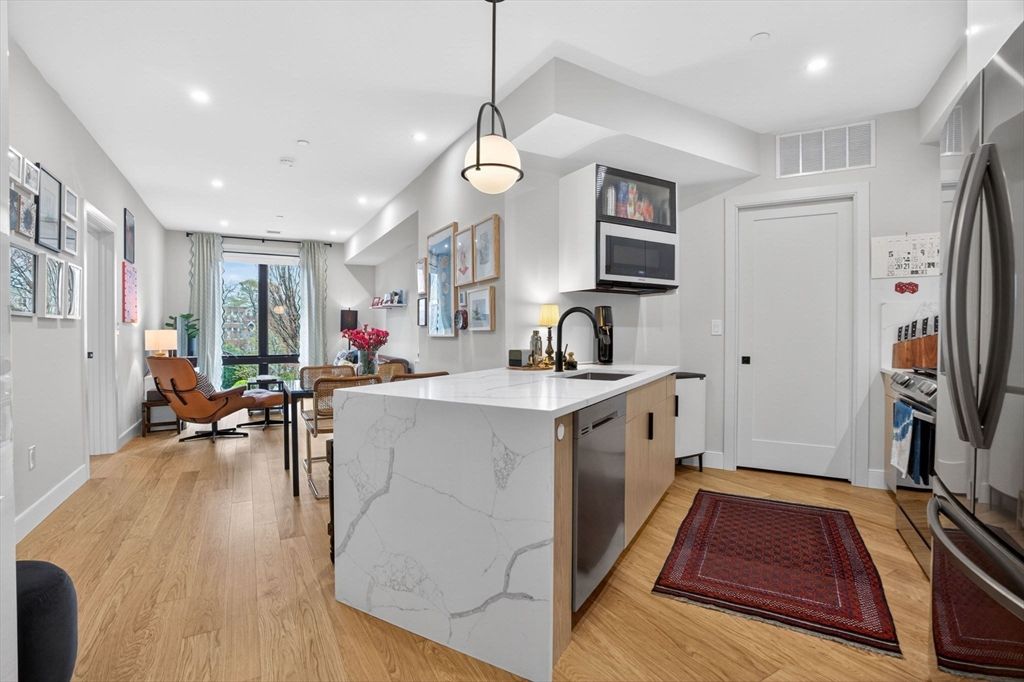 1710 Dorchester Avenue 202, Boston, MA 02124