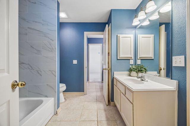 2225 Grinelle Drive, Plano, TX 75025