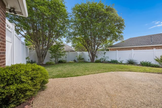 2225 Grinelle Drive, Plano, TX 75025