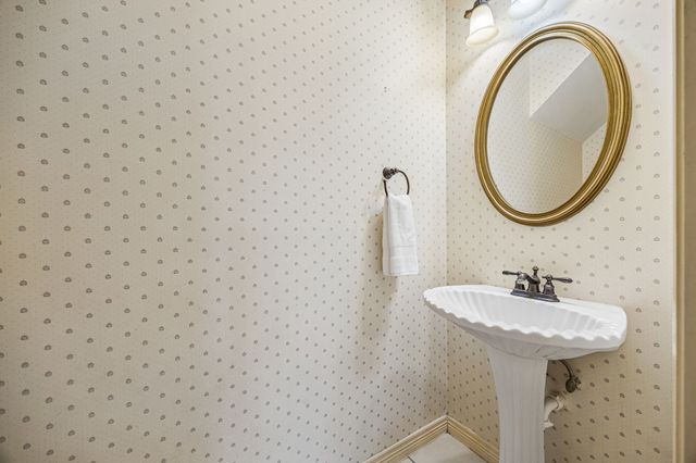 2225 Grinelle Drive, Plano, TX 75025