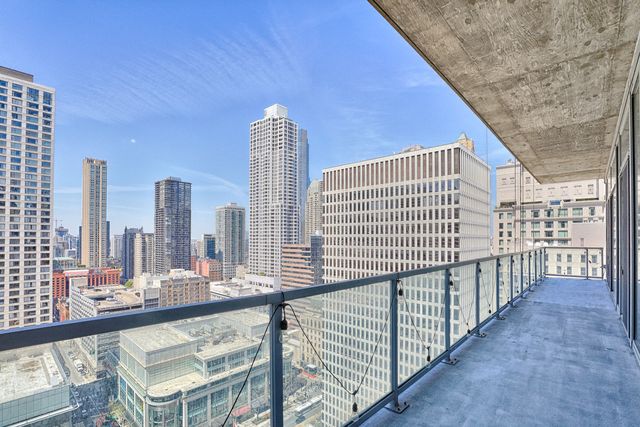550 N Saint Clair Street 2303, Chicago, IL 60611