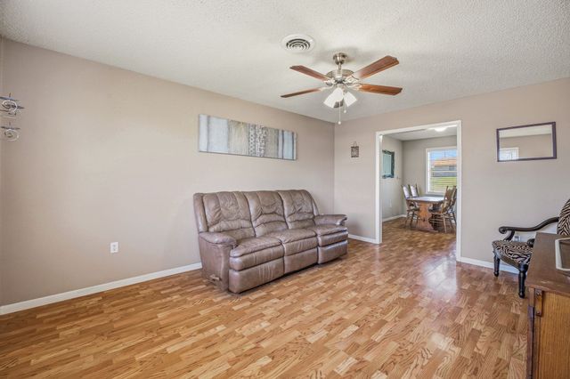 925 N Kirk Street, Hico, TX 76457