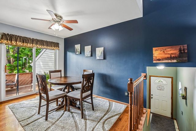 256 Meadows Drive, Sugar Grove, IL 60554