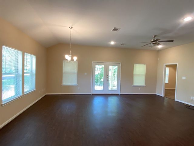 618 Shady Lake Drive, New Caney, TX 77357