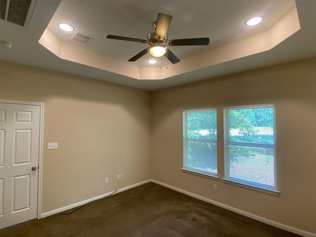 618 Shady Lake Drive, New Caney, TX 77357