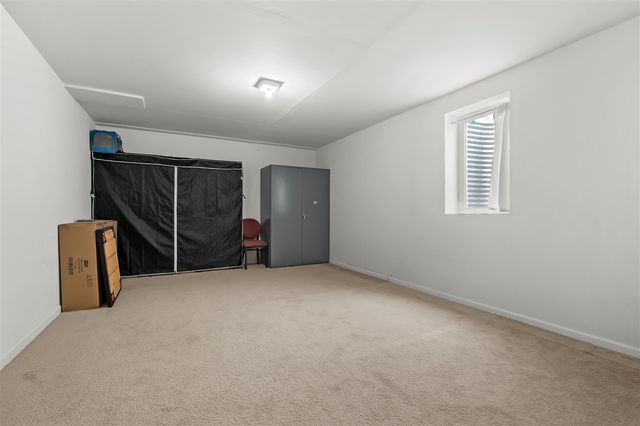 4143 Wild Meadow Street, Kalamazoo, MI 49048