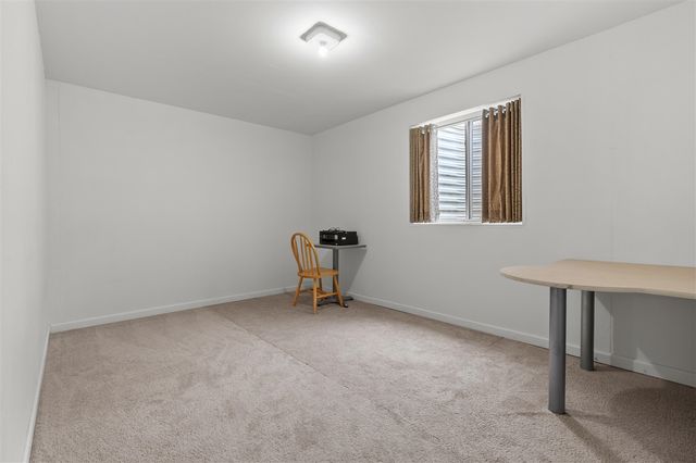 4143 Wild Meadow Street, Kalamazoo, MI 49048