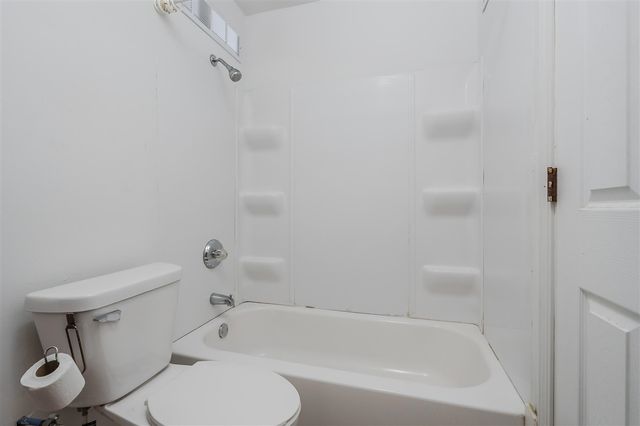 4143 Wild Meadow Street, Kalamazoo, MI 49048