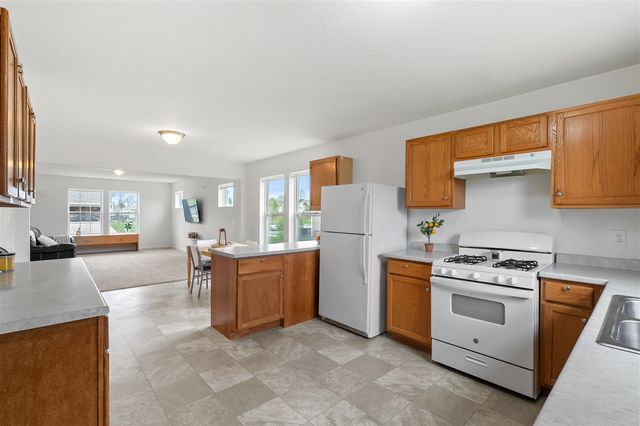 4143 Wild Meadow Street, Kalamazoo, MI 49048