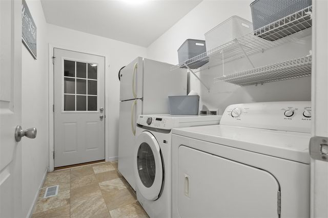 4143 Wild Meadow Street, Kalamazoo, MI 49048