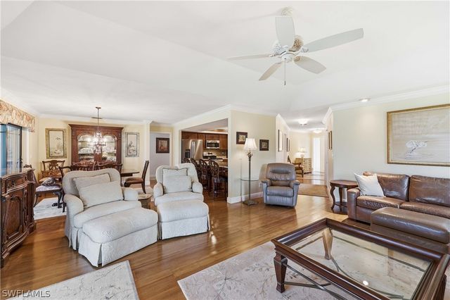 220 Palmetto Dunes CIR, Naples, FL 34113