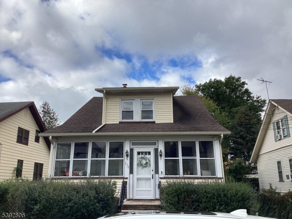 238 Vernon Ave, Paterson City, NJ 07503