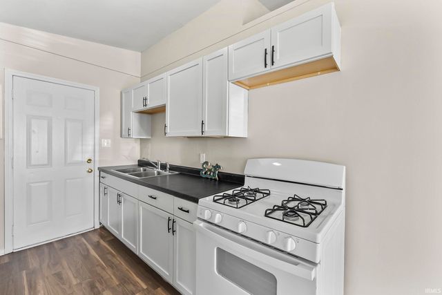 426 Dalman Avenue, Fort Wayne, IN 46806