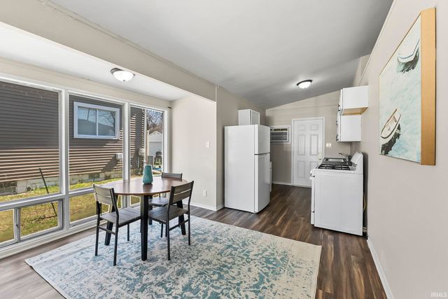 426 Dalman Avenue, Fort Wayne, IN 46806