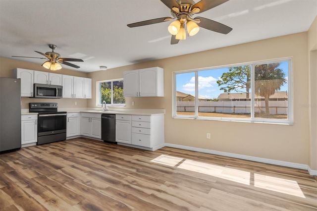 18019 AVONSDALE CIRCLE, Port Charlotte, FL 33948