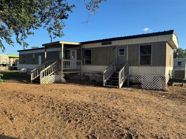 1423 Prosperity Street, El Campo, TX 77437