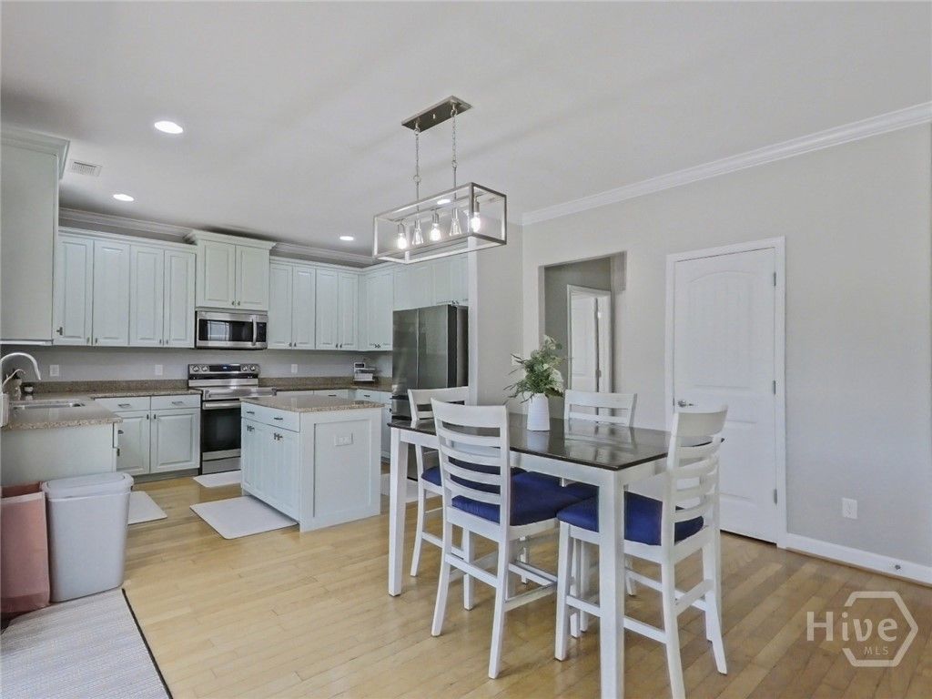 Image 17 of property listing at 65 Patriot Drive, Richmond Hill, GA 31324