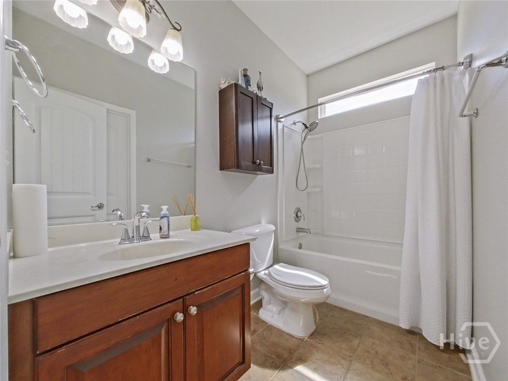 Image 21 of property listing at 65 Patriot Drive, Richmond Hill, GA 31324