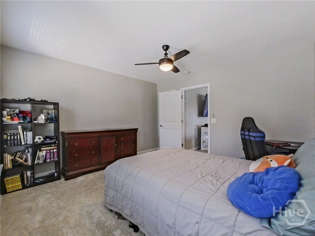 Image 38 of property listing at 65 Patriot Drive, Richmond Hill, GA 31324