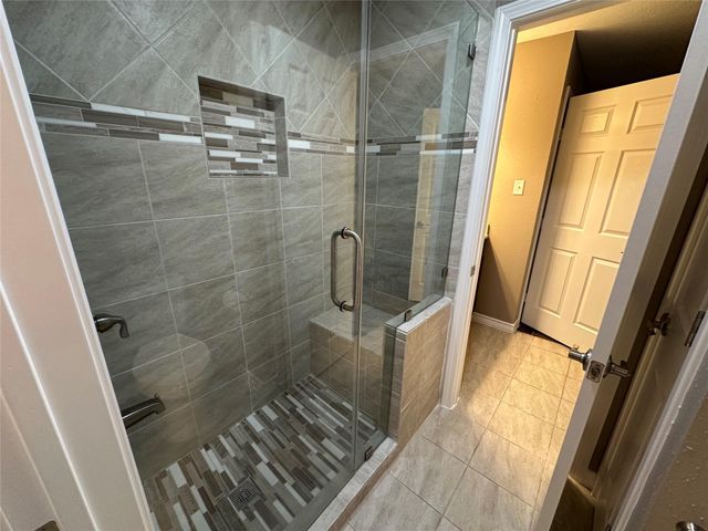 2317 Meade Court, League City, TX 77573