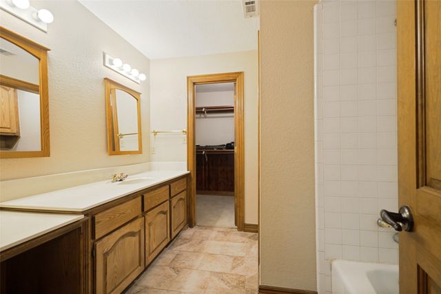 1013 Diamond Boulevard, Southlake, TX 76092