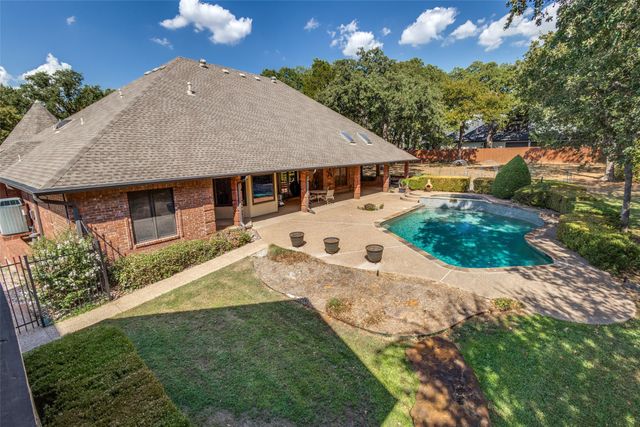 1013 Diamond Boulevard, Southlake, TX 76092