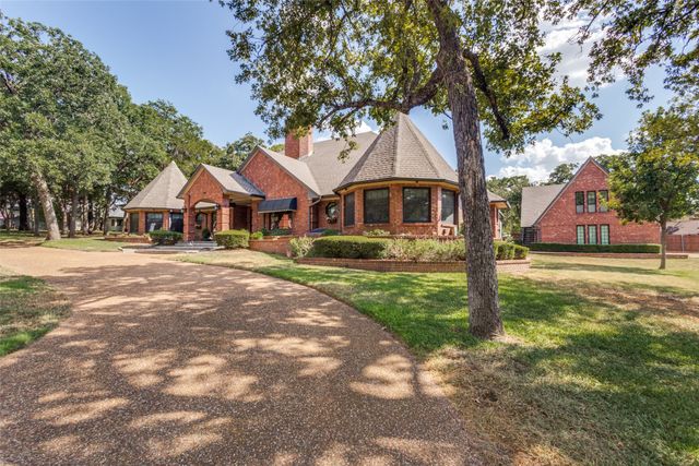 1013 Diamond Boulevard, Southlake, TX 76092