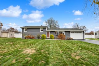 32 Brian Road, Wallingford, CT 06492