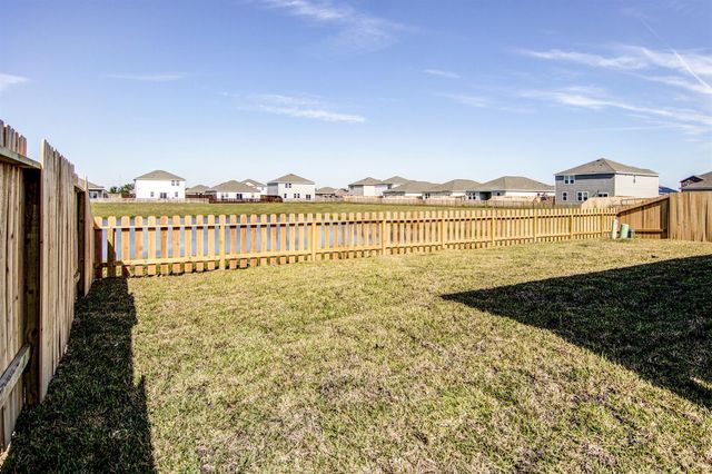 5002 Highland Springs Drive, Richmond, TX 77469