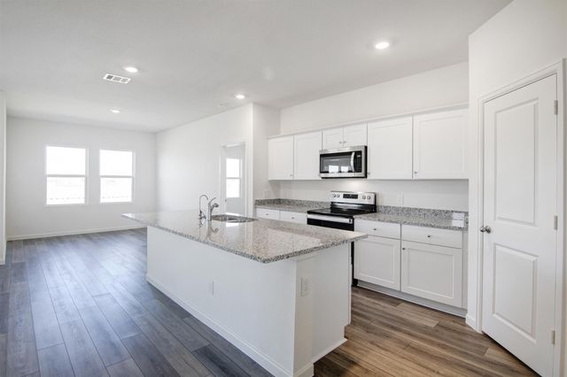 5002 Highland Springs Drive, Richmond, TX 77469