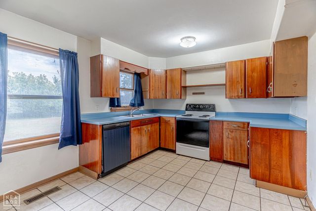 1318 Pardew Street, Jonesboro, AR 72401