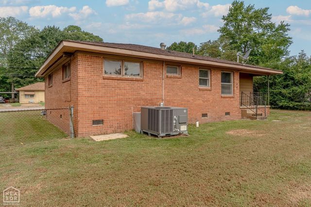 1318 Pardew Street, Jonesboro, AR 72401