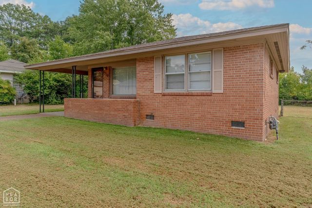 1318 Pardew Street, Jonesboro, AR 72401