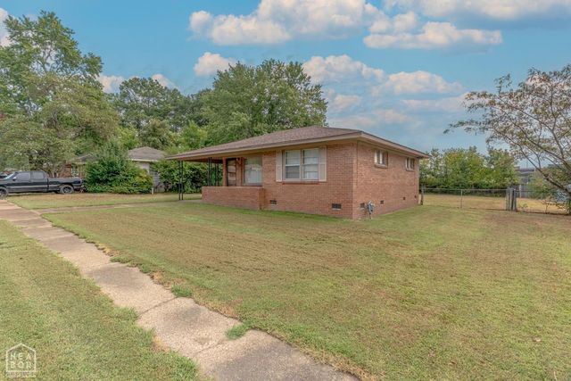 1318 Pardew Street, Jonesboro, AR 72401