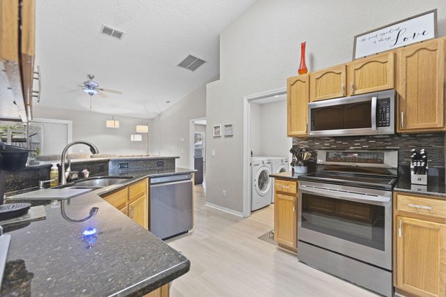 861 SE Cavern Avenue, Port St. Lucie, Port St Lucie, FL 34983