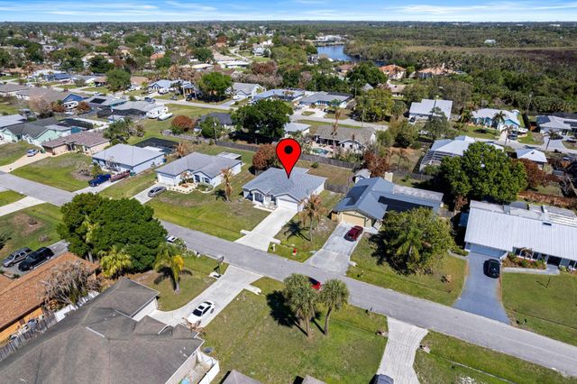 861 SE Cavern Avenue, Port St. Lucie, Port St Lucie, FL 34983