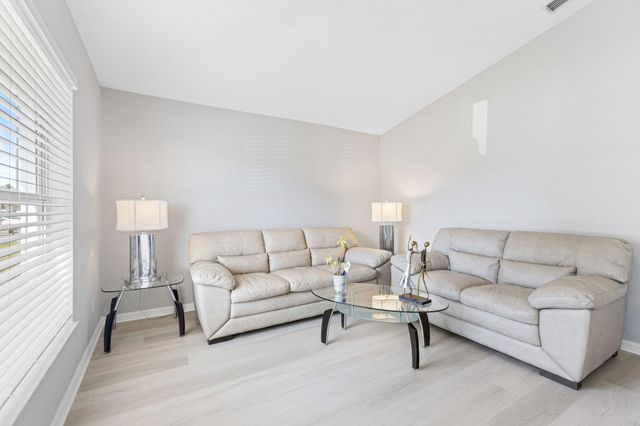 861 SE Cavern Avenue, Port St. Lucie, Port St Lucie, FL 34983