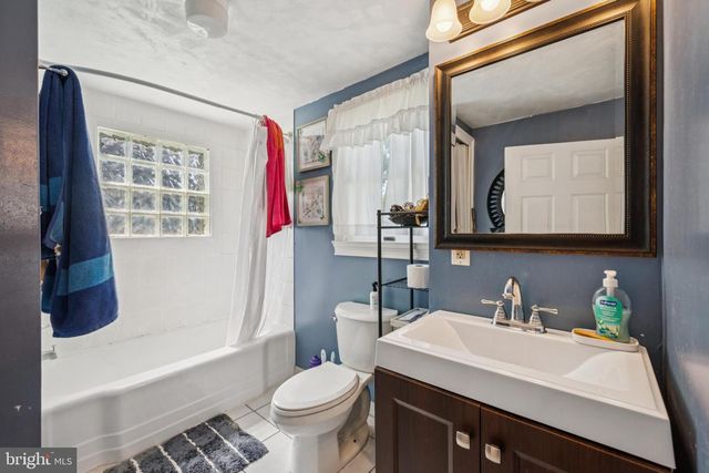 138 MORGAN AVE, Hamilton, NJ 08619