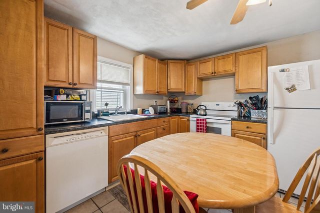 138 MORGAN AVE, Hamilton, NJ 08619