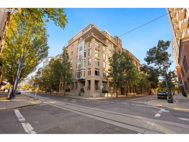 1130 Nw 12TH Ave 214, Portland, OR 97209