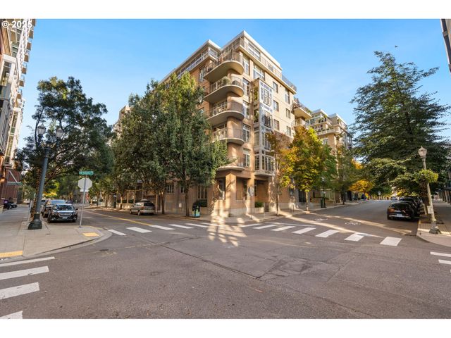 1130 Nw 12TH Ave 214, Portland, OR 97209