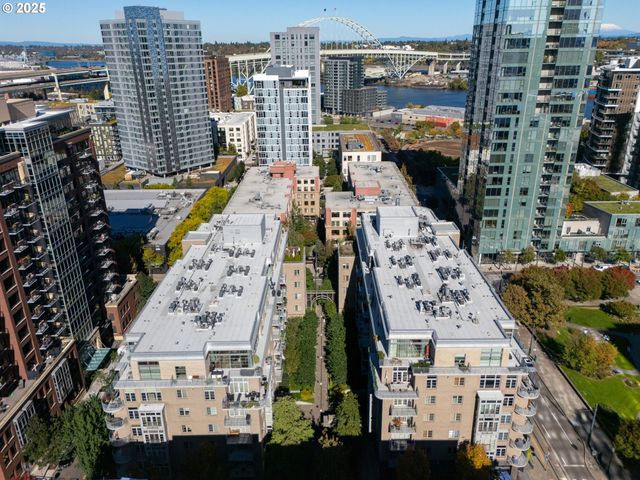 1130 Nw 12TH Ave 214, Portland, OR 97209