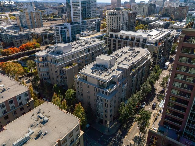 1130 Nw 12TH Ave 214, Portland, OR 97209