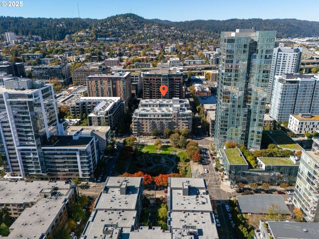 1130 Nw 12TH Ave 214, Portland, OR 97209