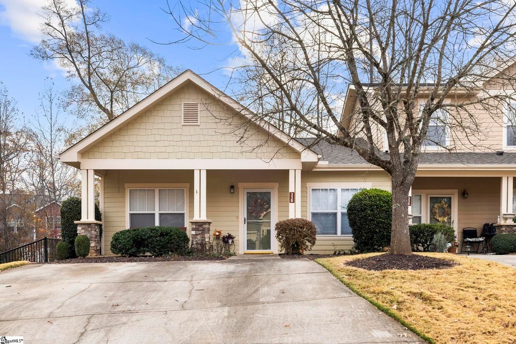 338 Shallow Drive, Taylors, SC 29687