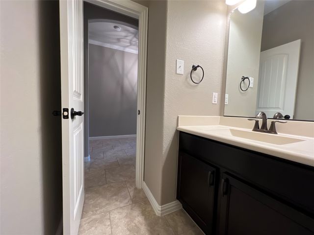 5013 Mcclellan Drive, Frisco, TX 75036