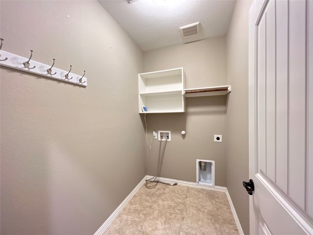 5013 Mcclellan Drive, Frisco, TX 75036